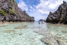 116122786-beautiful-landscape-hidden-beach-in-el-nido-palawan-philippines.jpg